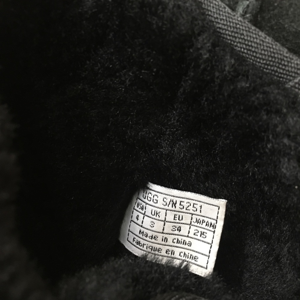 Black Uggs - image 5